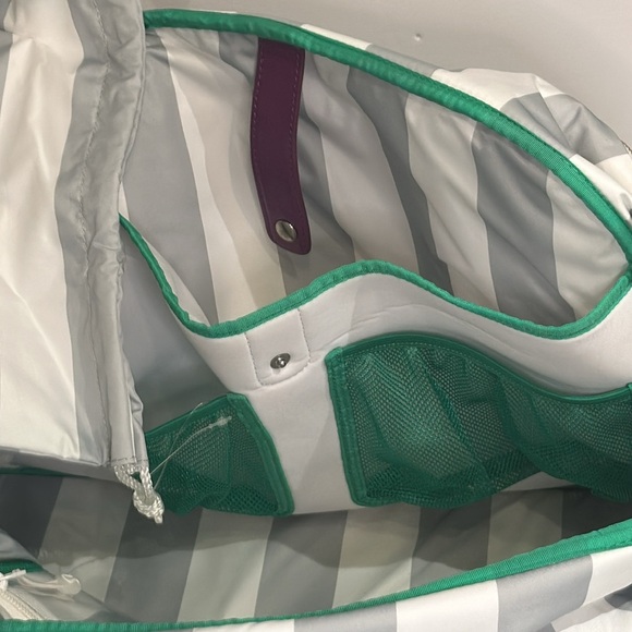 lululemon Green & Purple Plaid Duffle Bag USED - Picture 8 of 9